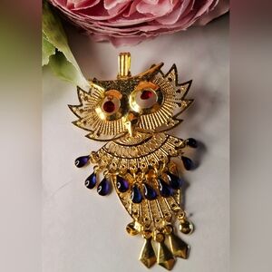 Vintage 80s Whimsical Owl Pendant/Brooch